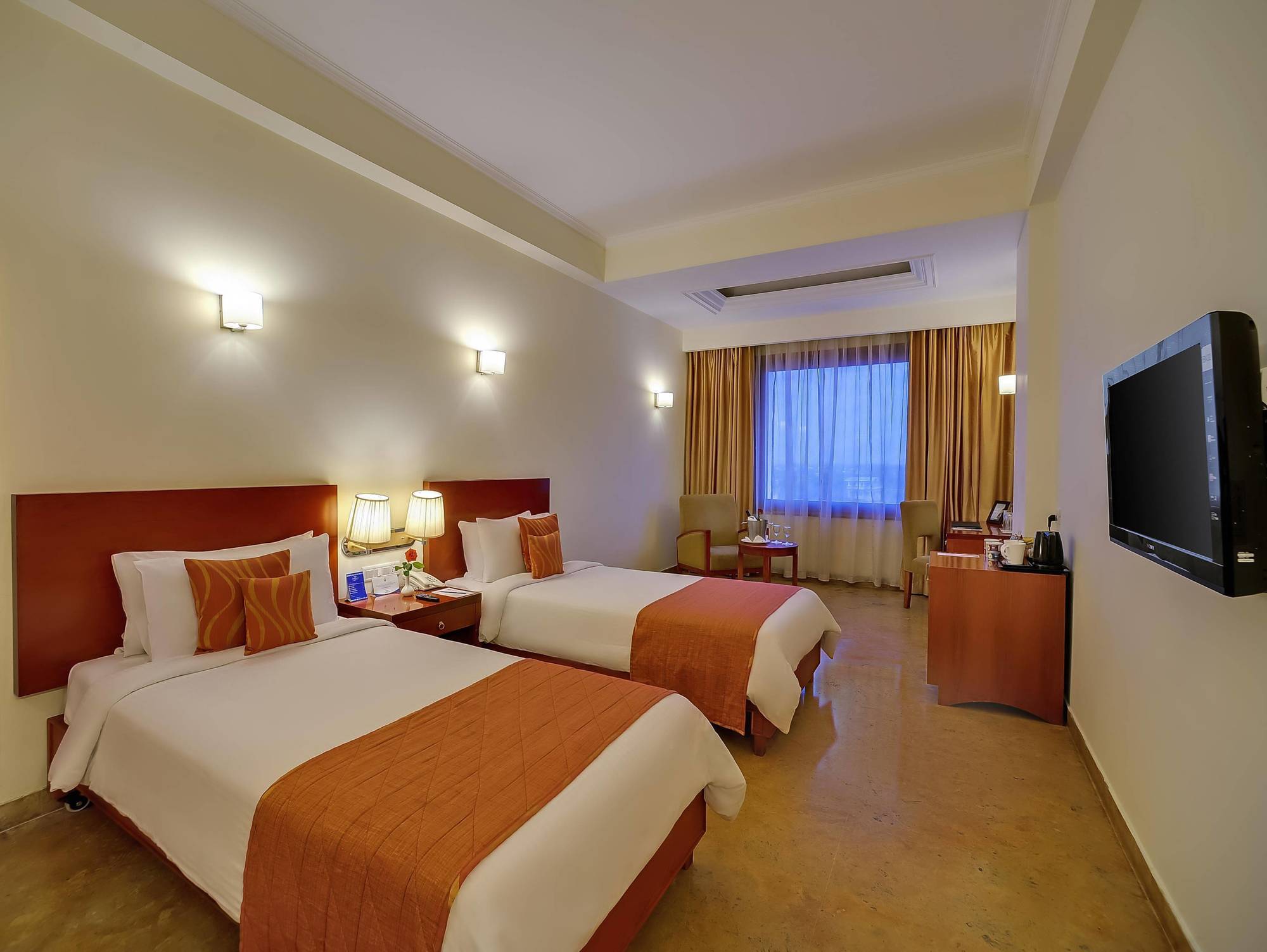 Royal Sarovar Portico Shiliguri Exterior foto